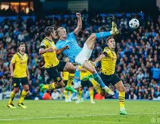 沙特主教练记者见面会视频全部