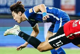 林炜翔为啥突然变帅了