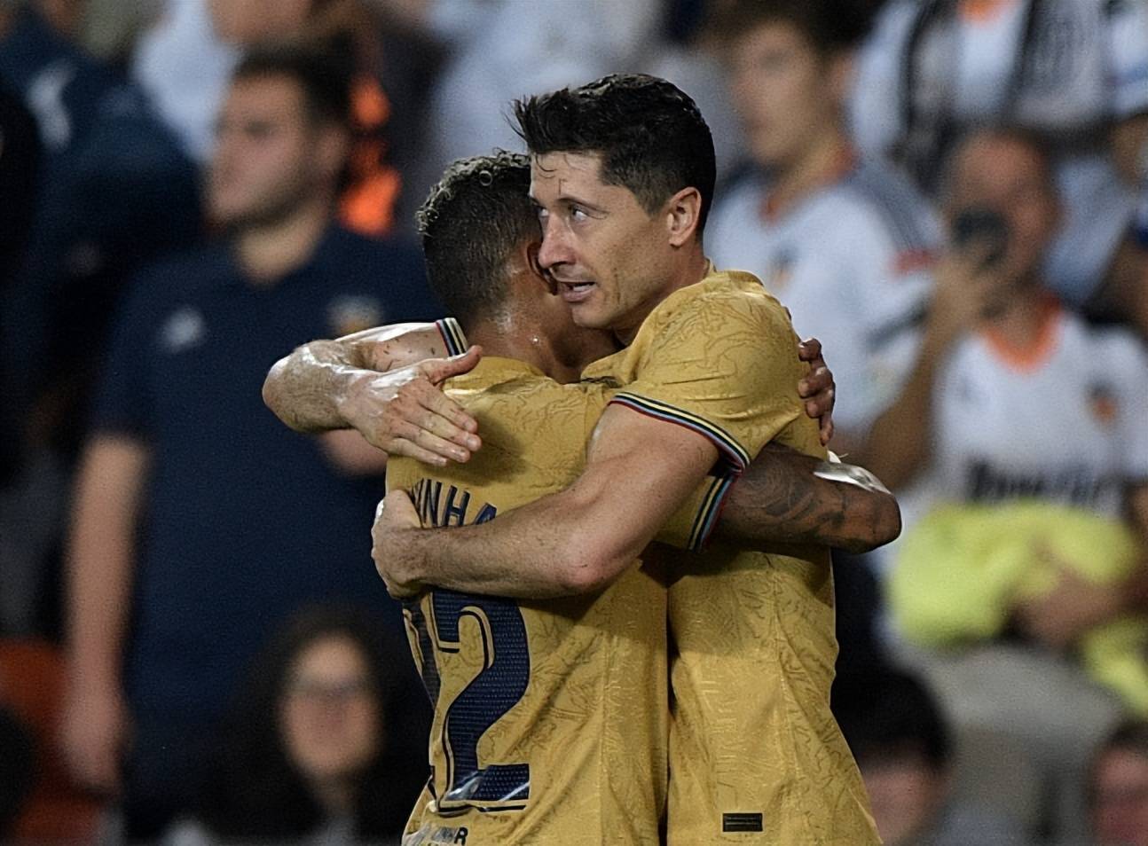 九游下载安装-广厦男篮官宣续约胡金秋大秋